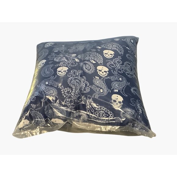 Decorative Throw Pillow Bandana Skulls Royal Blue White 14" x 14" - Picture 3 of 4
